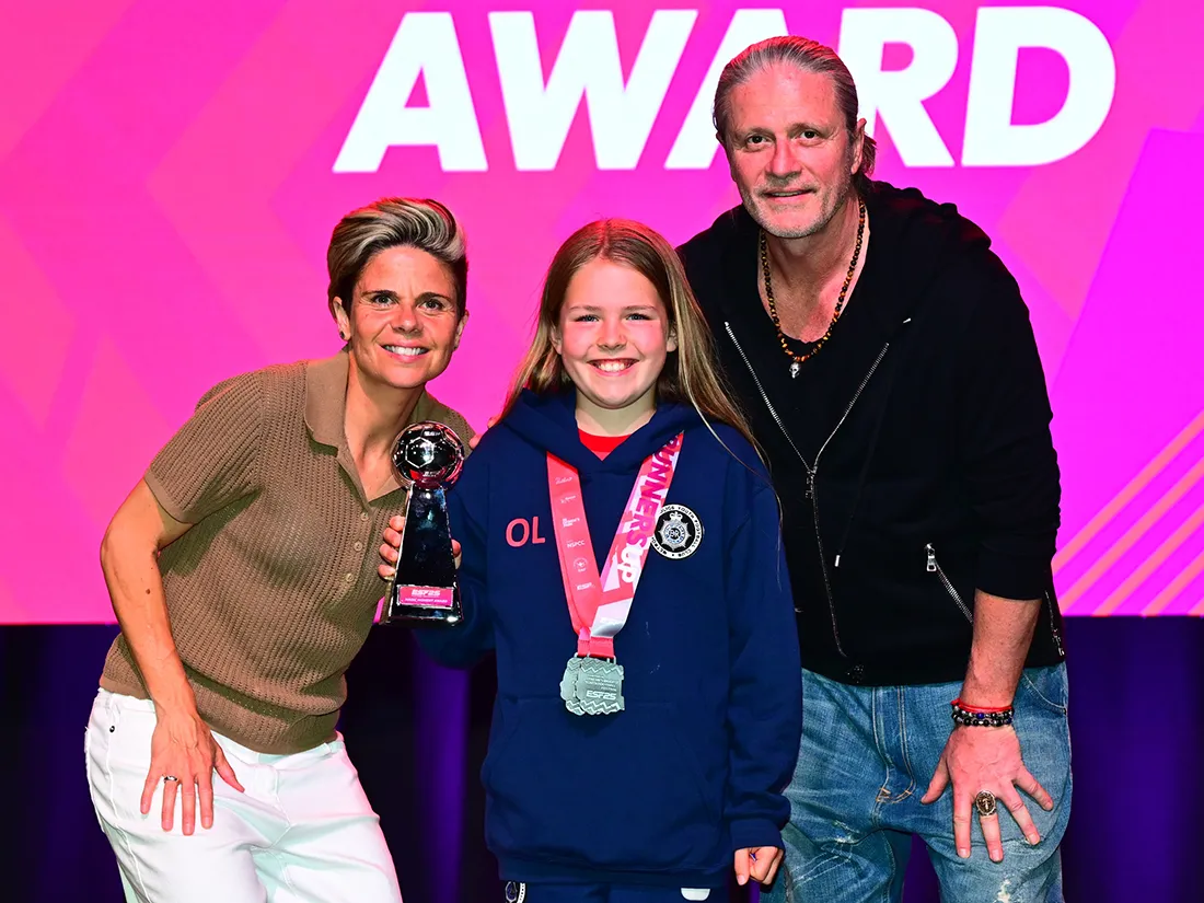 Sue Smith & Emmanuel Petit